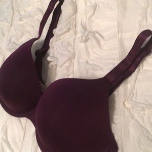 Victoria’s Secret T-Shirt Push Up Bra